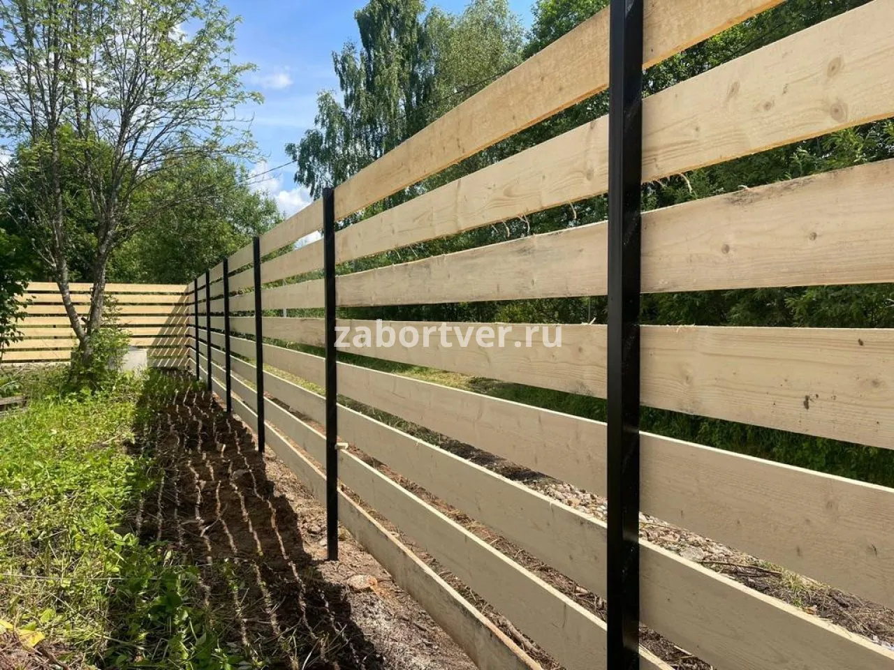 Забор из дерева (Тверская область)